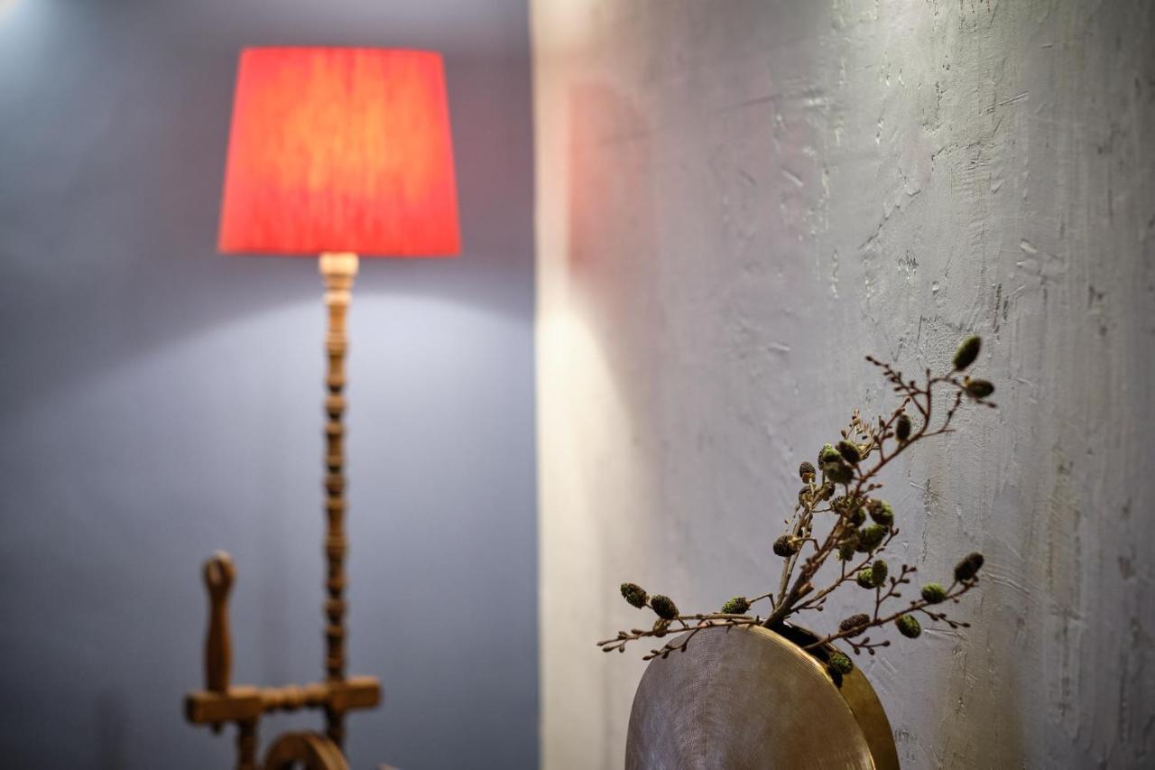 La Via Del Porto Charme Rooms Агрополи Екстериор снимка